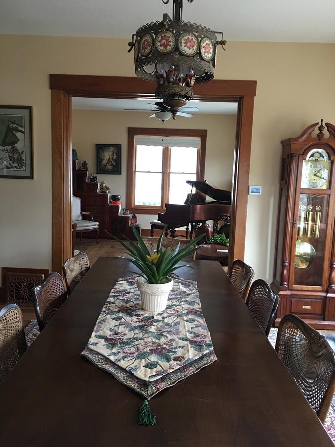 Attwood House Bed And Breakfast Near Manhattan, Ks Randolph Ngoại thất bức ảnh